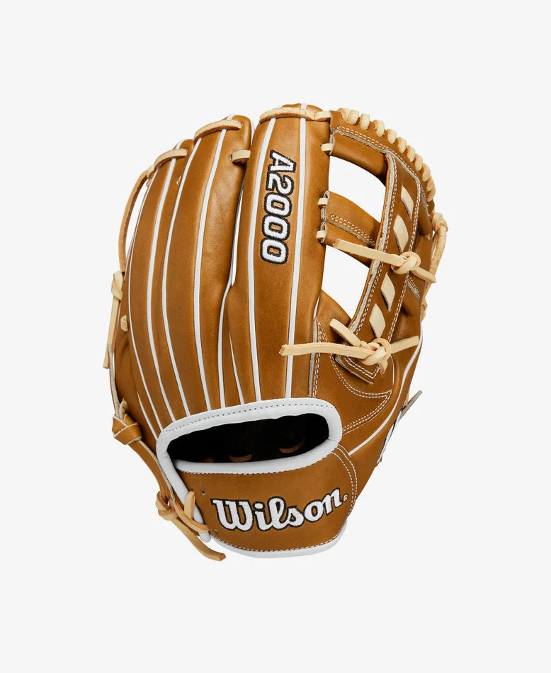 Wilson 2024 A2000 1716 11.5 Baseball Glove